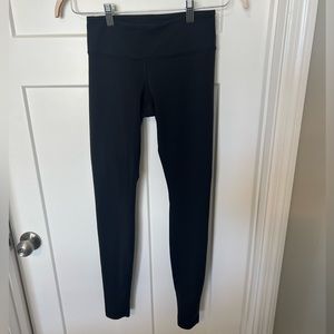 Black Lululemon leggings